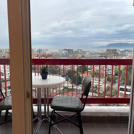 Loft Tiran